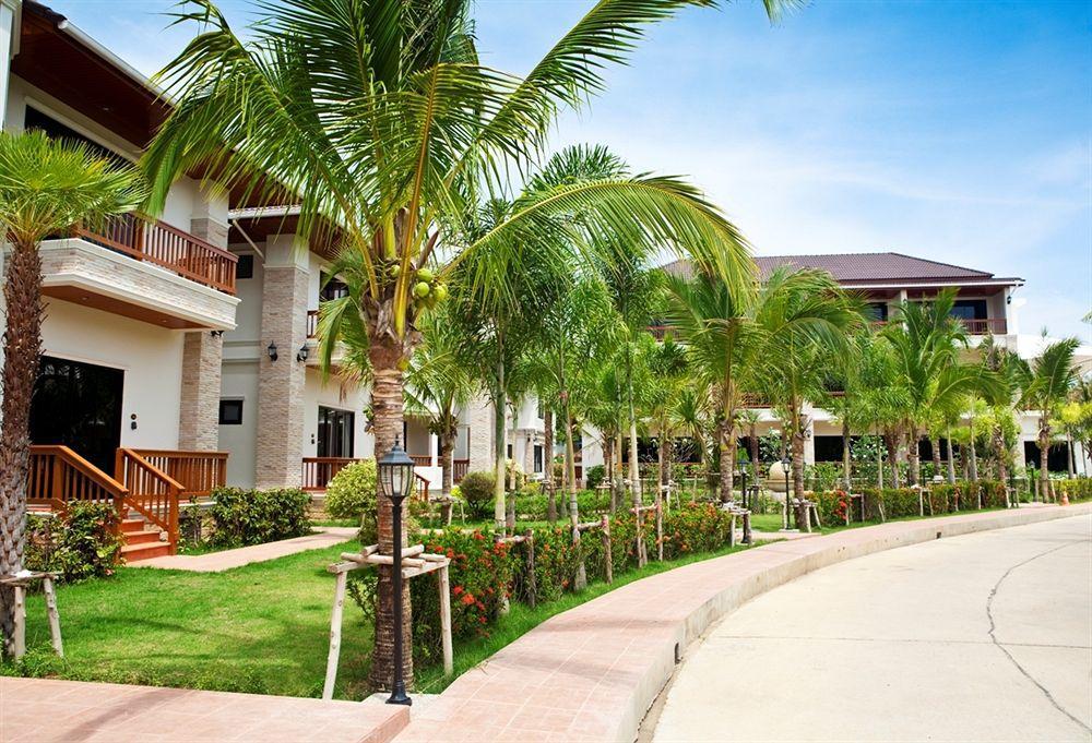 Rawai Grand House -Sha Plus Exterior photo
