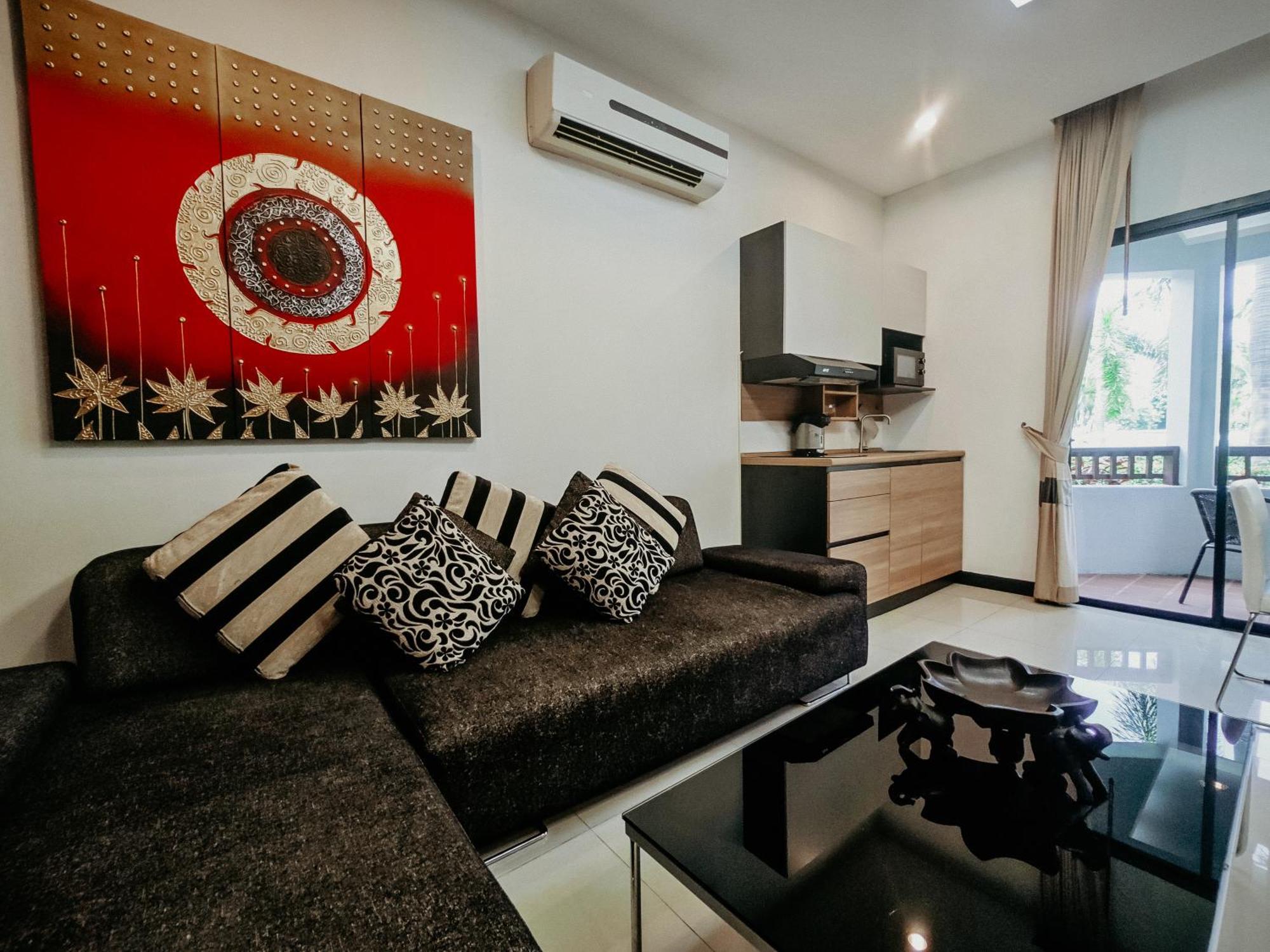 Rawai Grand House -Sha Plus Exterior photo