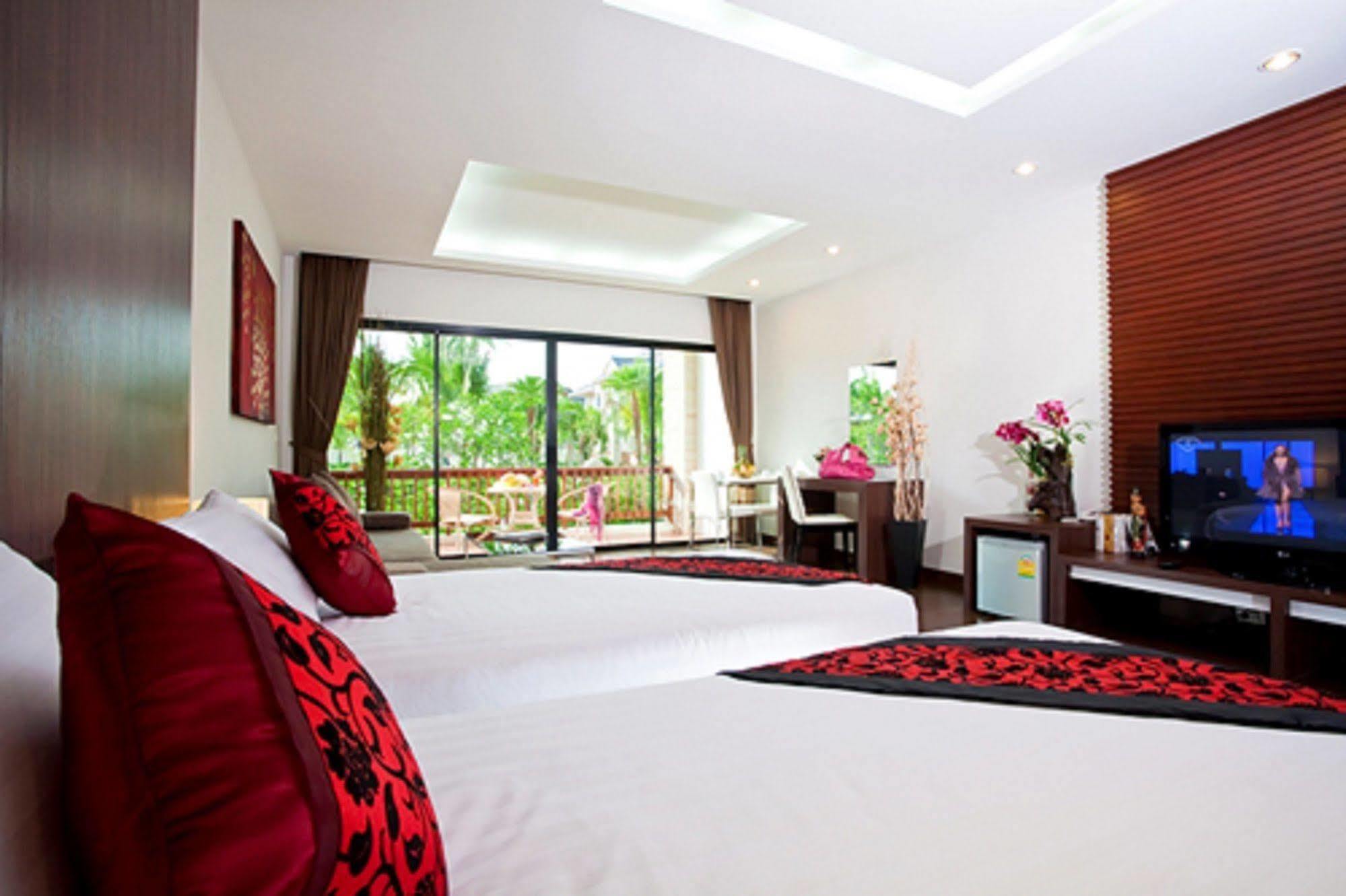 Rawai Grand House -Sha Plus Exterior photo